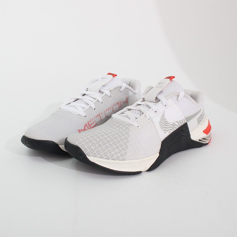 36码NIKE耐克潮流女鞋METCON 8减震透气低帮综合训练鞋DO9327-102