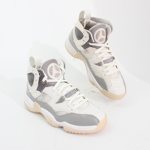NIKE耐克潮流女鞋JUMPMAN TWO TREY减震高帮复古休闲篮球鞋DR9631