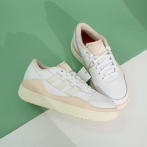 adidas女鞋低帮休闲鞋