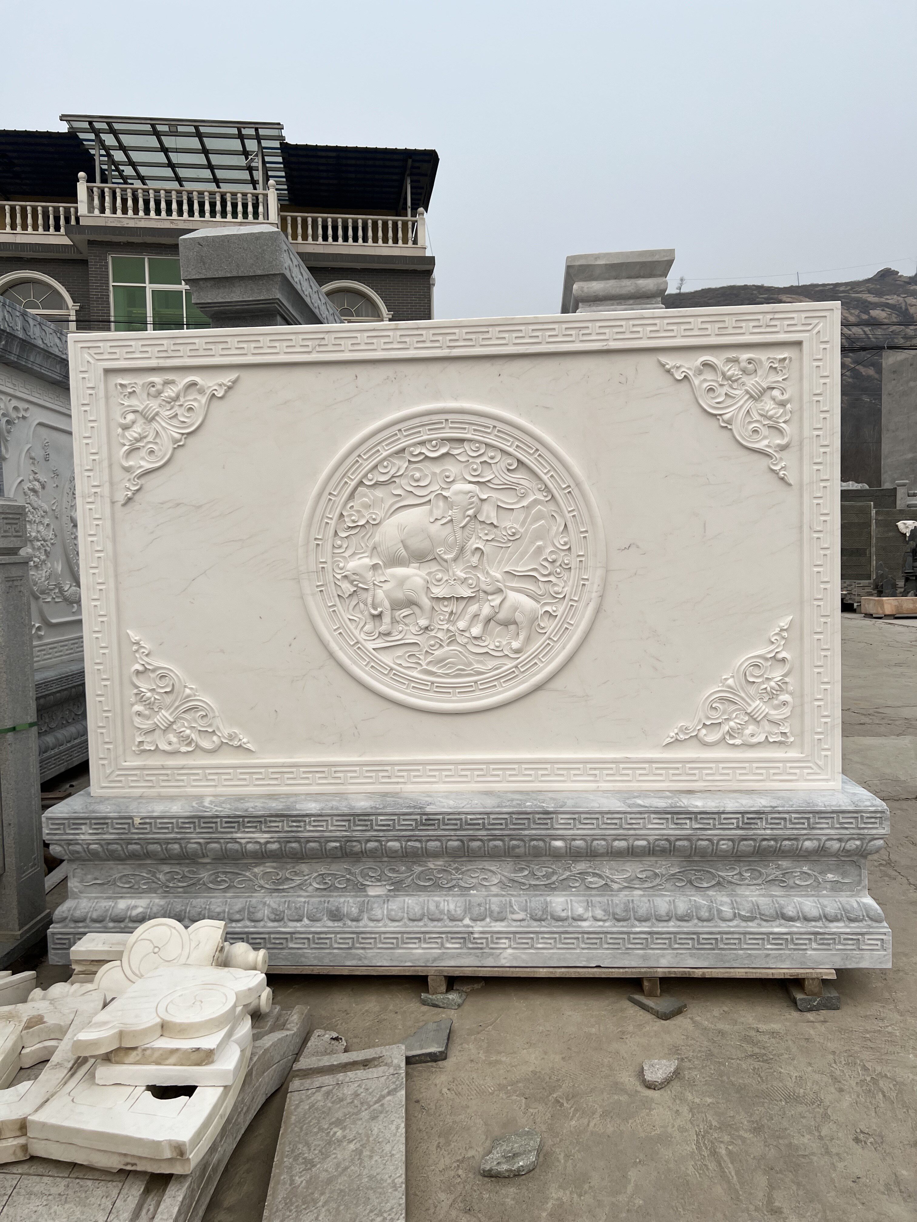 花岗岩屏风别墅影壁墙浮雕庭院现代中式背景照壁汉白玉青石晚霞红