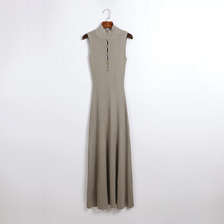 春夏女裙半高领针织裙金线金珠扣坑条纹理修身显身材长款背心长裙