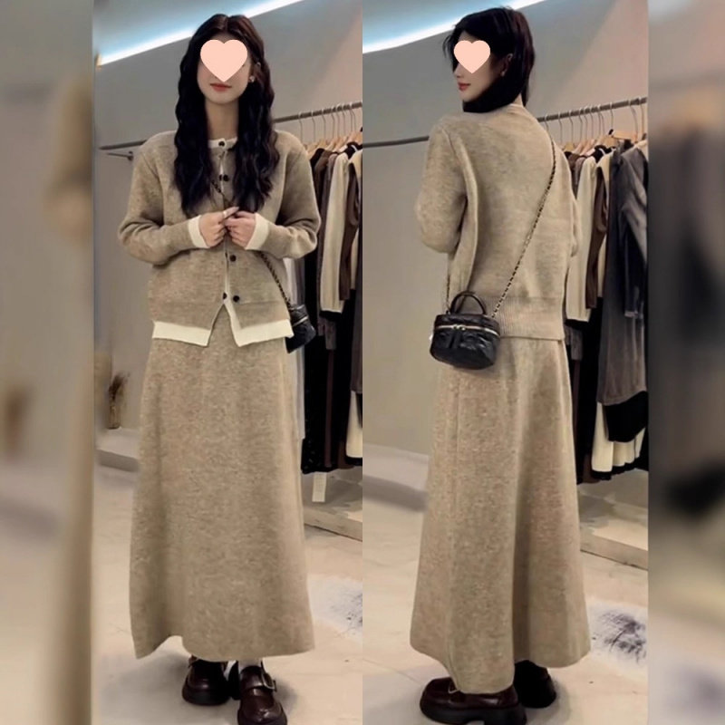 韩系气质穿搭两件套整套针织连衣裙子女2025春秋新款流行毛衣长裙