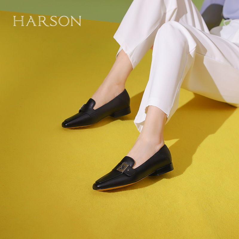 方头粗跟舒适柔软简约时装女单鞋