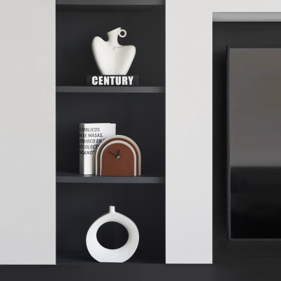 2025新款轻法式中古风高级感电视墙柜软装家居创意极简艺术摆件