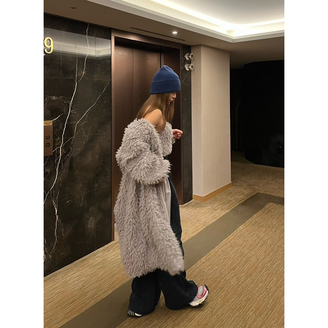 八1203韩国东大门运动瑜伽外套款大衣区4517111洋气人气简洁秋季