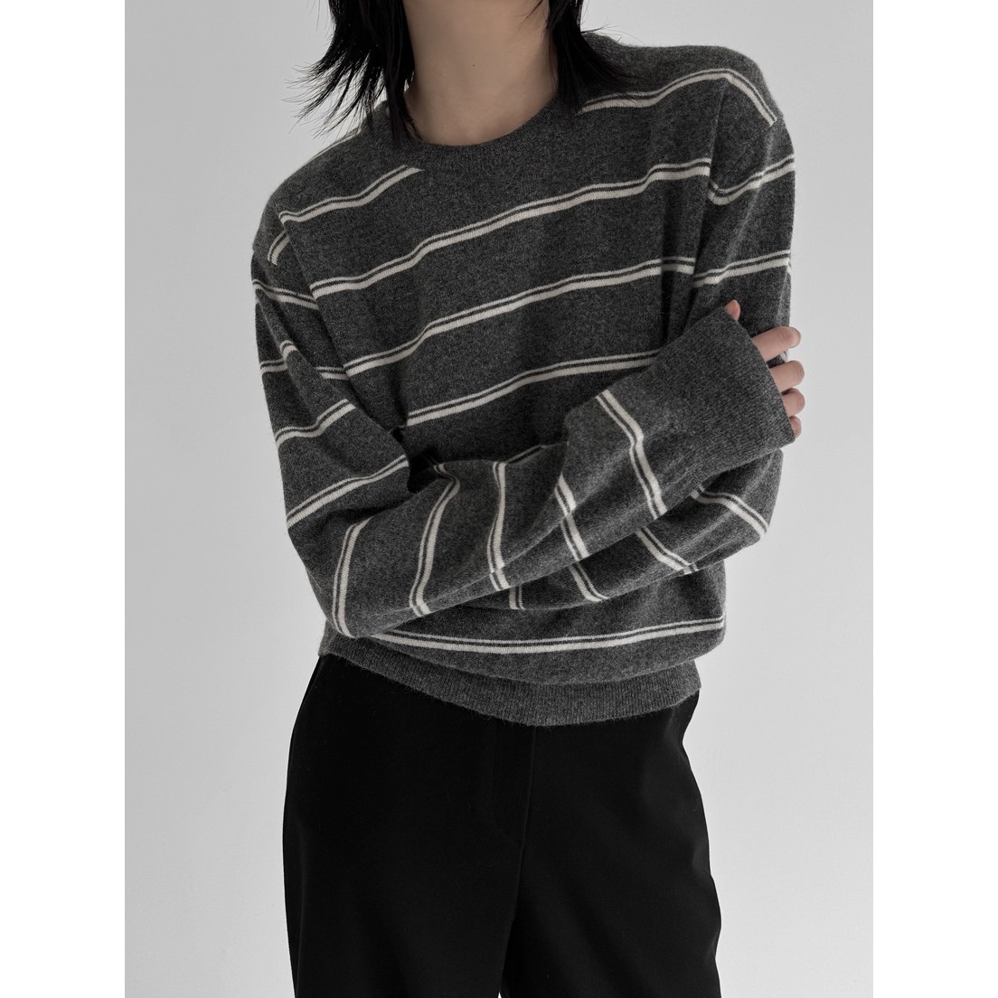 八1113韩国东大门运动户外针织衫区4491386端庄正品浪漫冬款舒适