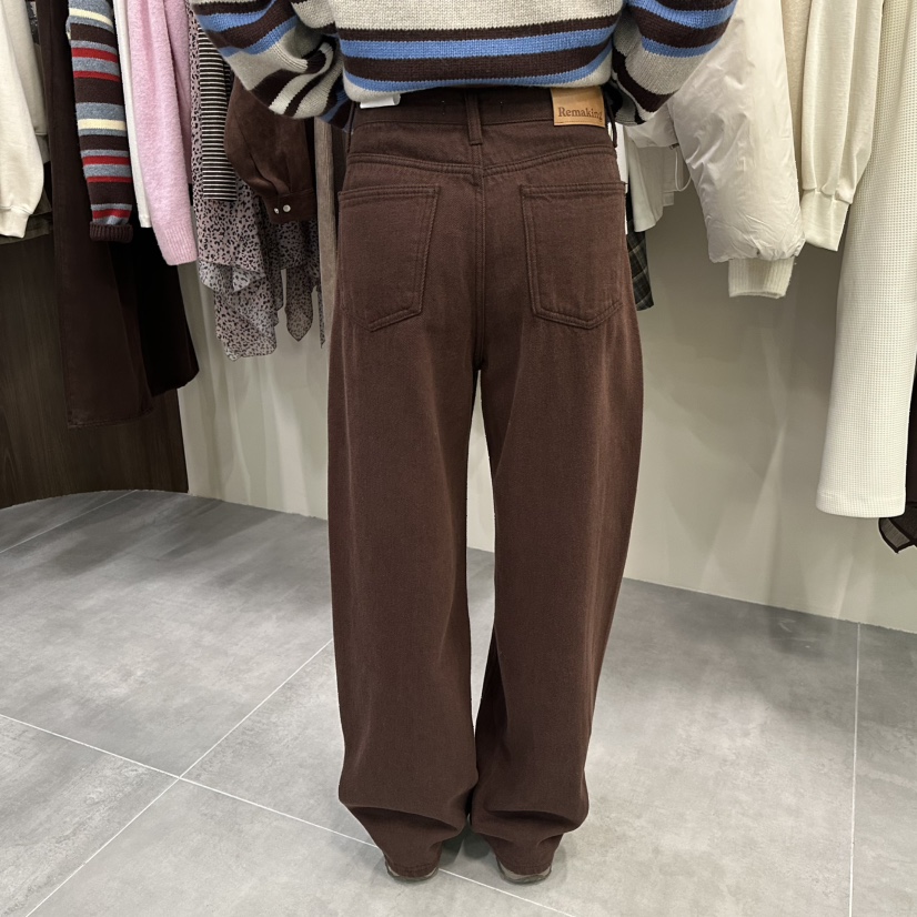 八1127韩国东大门运动牛仔裤区4505422都市通勤独特纯色修身正品