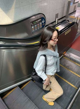 九1018韩国东大门t恤区Murmuring-8673635风格可爱原宿冬季档口