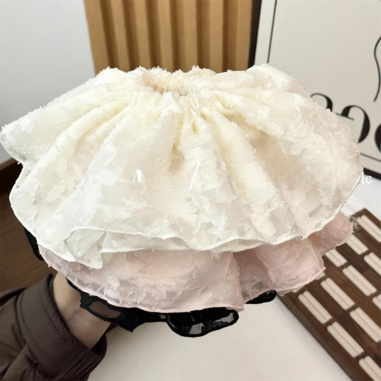 法式优雅花朵大帽檐发圈