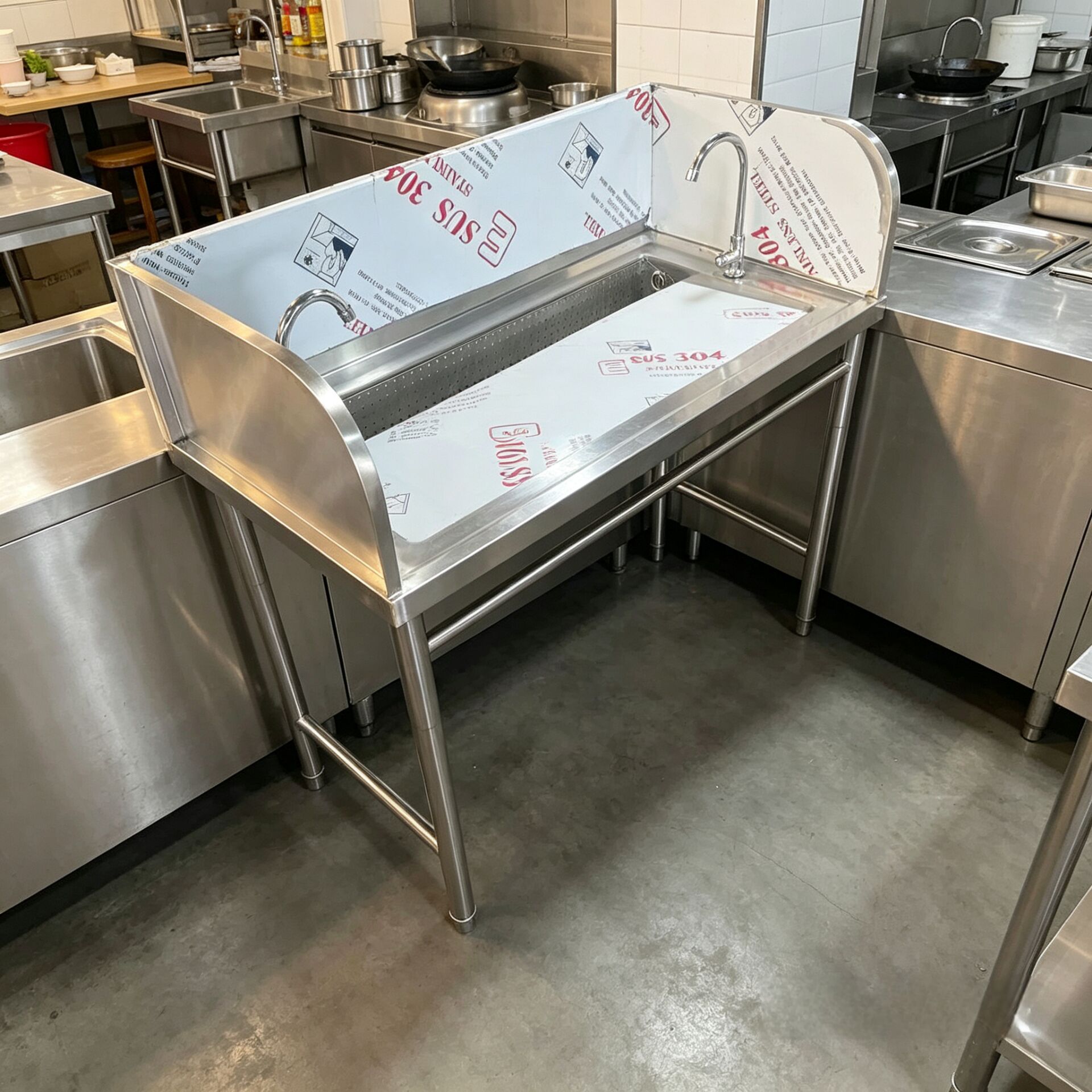 杀鱼台不锈钢饭店超市商用
