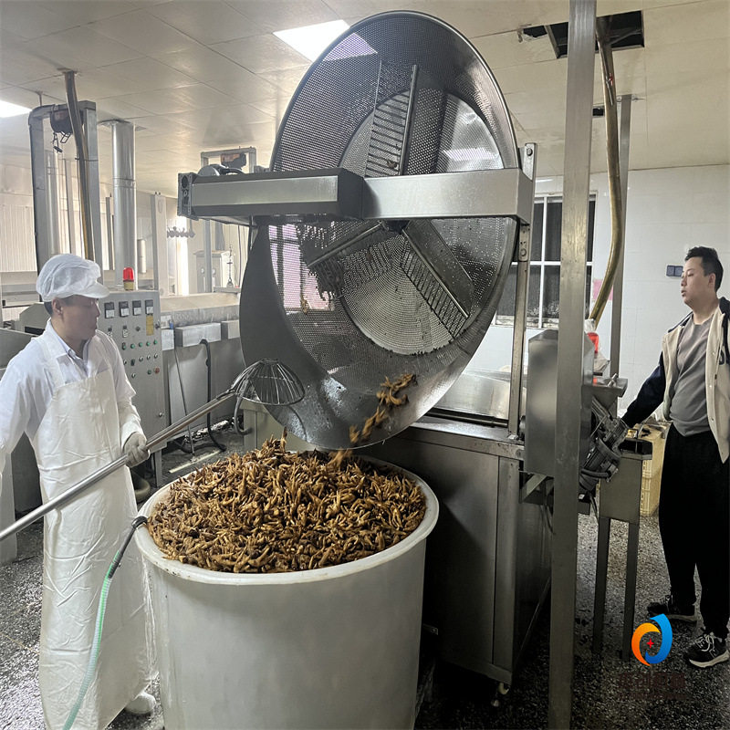 制作虎皮鸡爪油炸机 工厂直供鸭爪油炸机器 连续式油炸设备