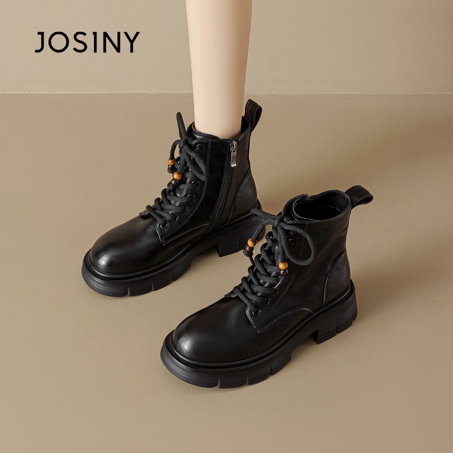 卓诗尼厚底马丁靴女加绒黑色靴子