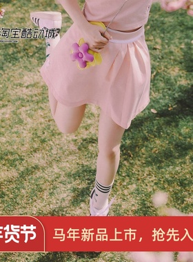 Adidas/阿迪达斯三叶草女子运动休闲褶皱A字短裙IP3759 IP3758