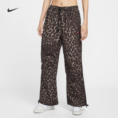 耐克/NIKE女子运动宽松休闲豹纹印花工装直筒梭织长裤IO0479-010