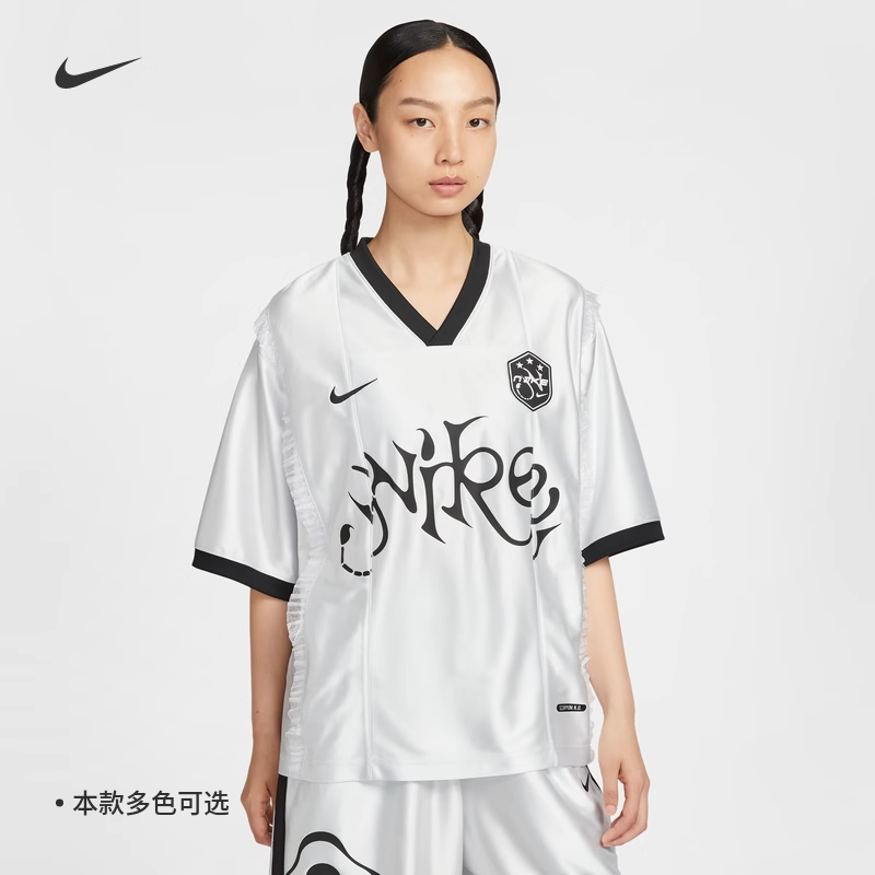 耐克女子宽松秋衣风V领短袖T恤