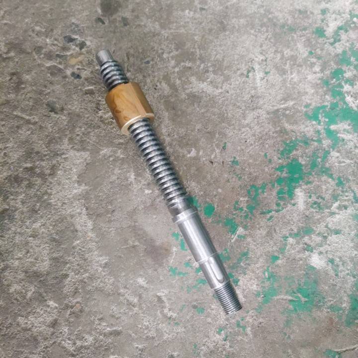 广州机床厂C613母2A C6140车床配件6013/6023尾丝杆L261尾螺T22*5