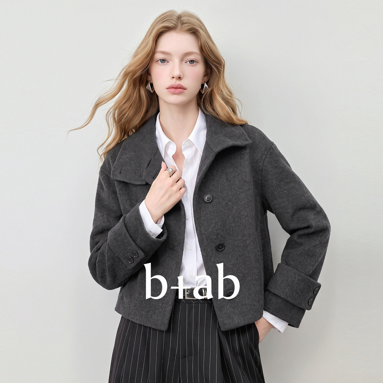 it b+ab 2026冬季新款立领毛呢外套女软糯毛感面料简约大气外套