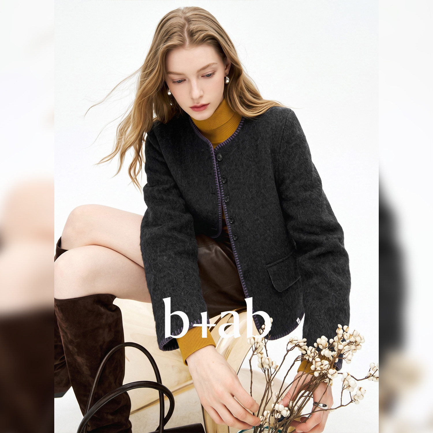 it b+ab 2026冬季新款深灰色圆领撞色包边毛呢大衣女短款简约外套