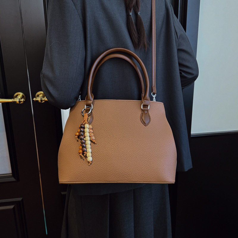 2026时尚潮流四季流行复古经典托特包手提单肩斜挎购物袋百搭女包,箱包皮具/热销女包/男包,通用款女包,淘宝优惠券,粉丝福利购,淘宝优惠卷