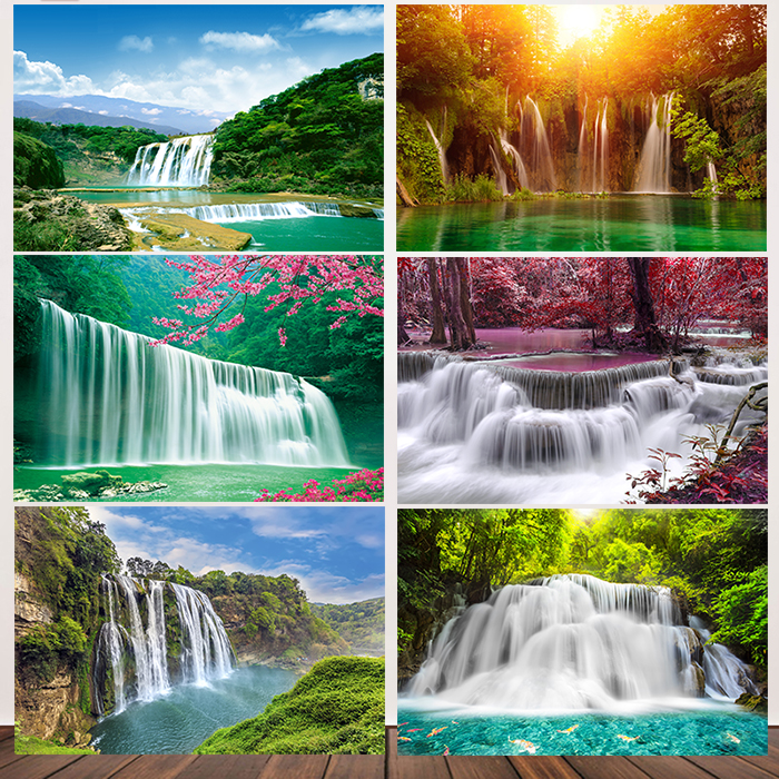 流水生财瀑布客厅装饰画