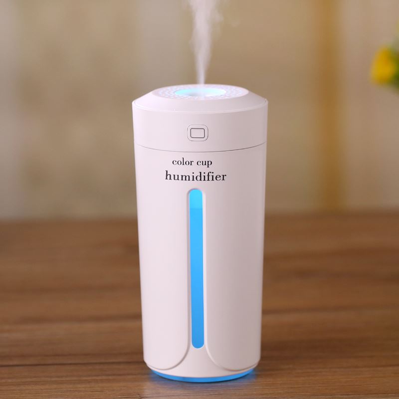 车载usb加湿器喷雾车用空气净化器迷你香薰加湿器除尘新车除味