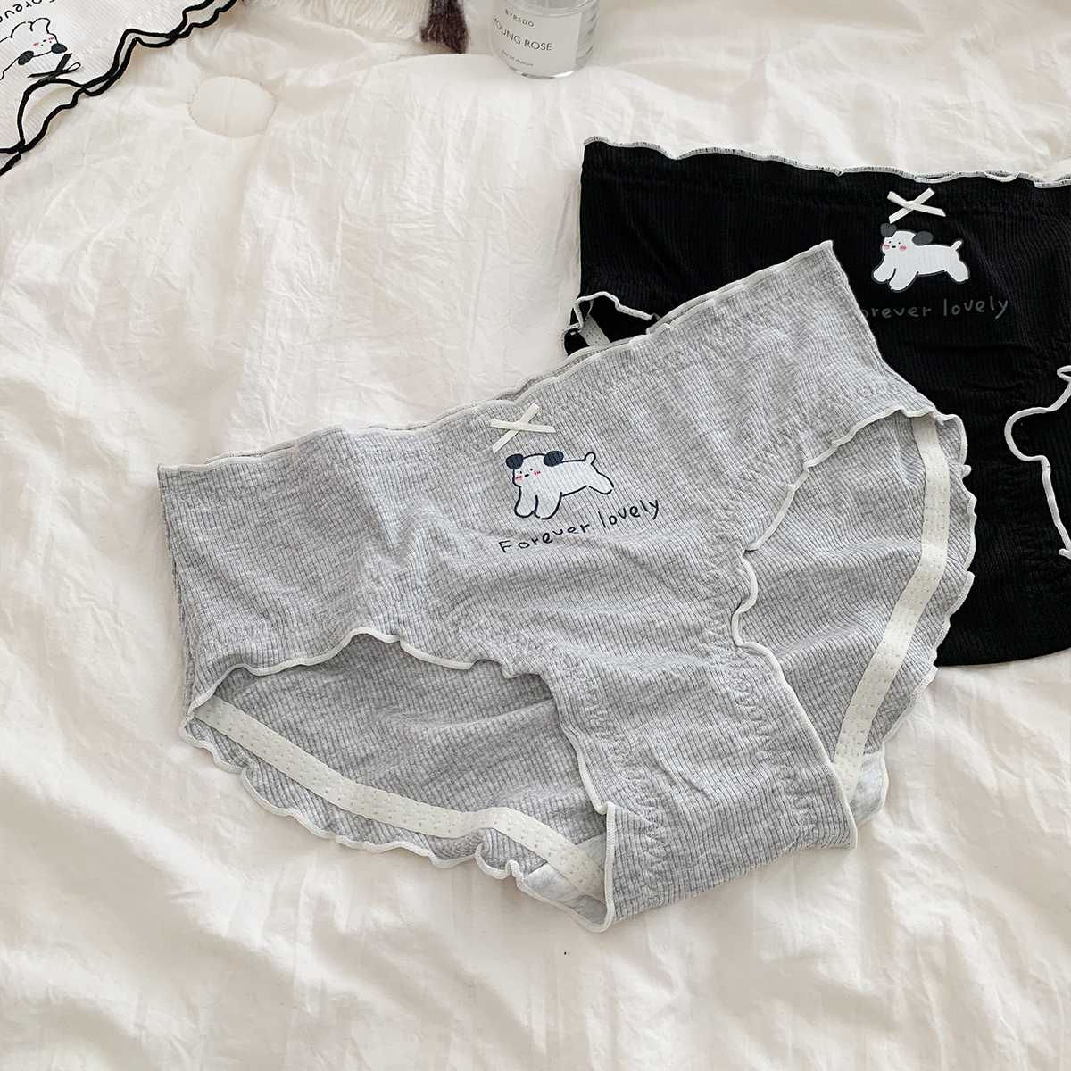 日系简约小狗花边内裤女夏季2024新款纯棉薄款纯色透气低腰三角裤