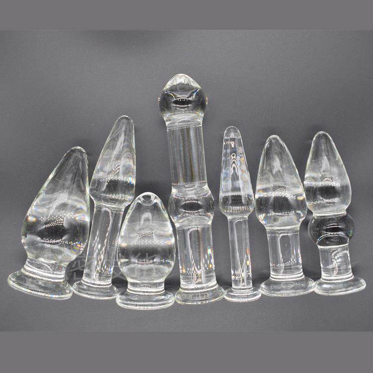 A glass-made anus used as a masturbation toy