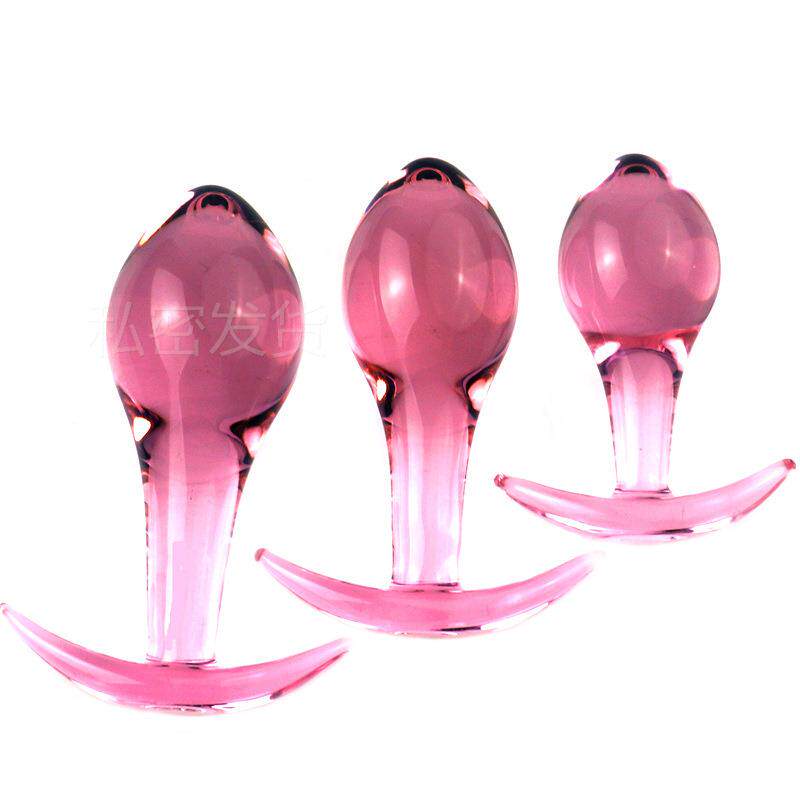 A glass-made anus used as a masturbation toy