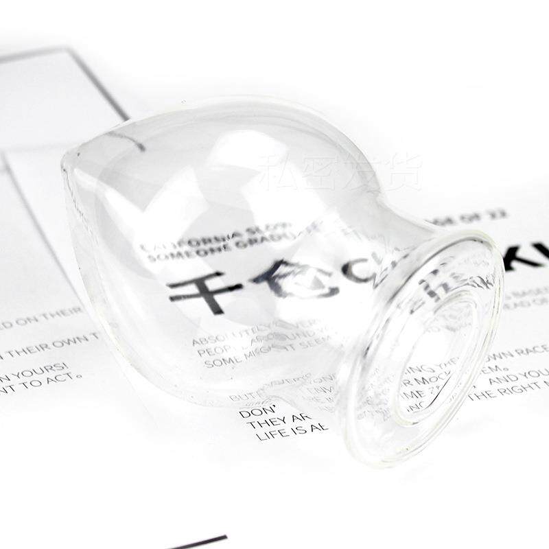 A glass-made anus used as a masturbation toy