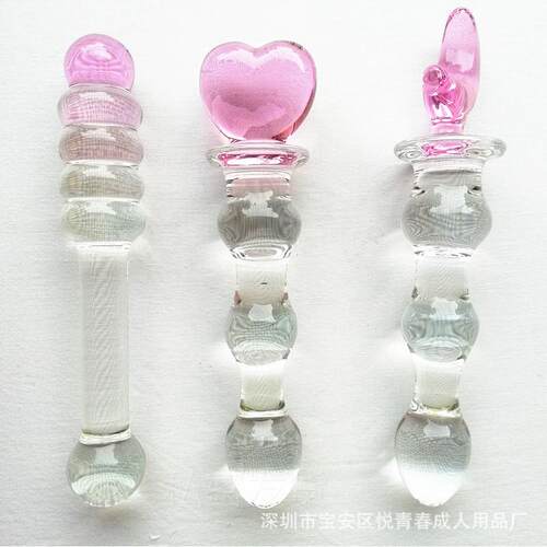 A glass-made anus used as a masturbation toy