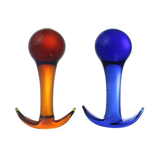 A glass-made anus used as a masturbation toy