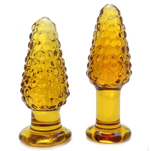 A glass-made anus used as a masturbation toy