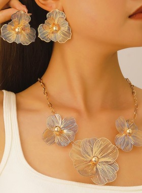female exaggeration flower necklace earrings foreign trade