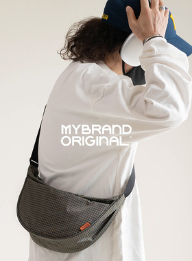 MYBRANDORIGINAL 新月牙百搭挎包格纹男女轻便斜挎饺子包3LMK022L