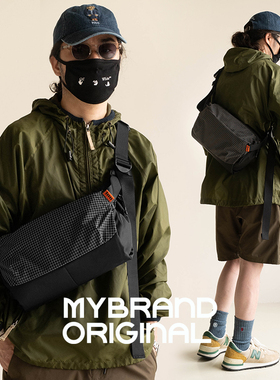 MYBRANDORIGINAL 时尚格纹多功能相机收纳包通勤出行斜挎包4L M024
