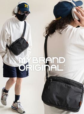 MYBRANDORIGINAL 时尚超轻质感格纹斜挎包男11寸ipad通勤包 MK025