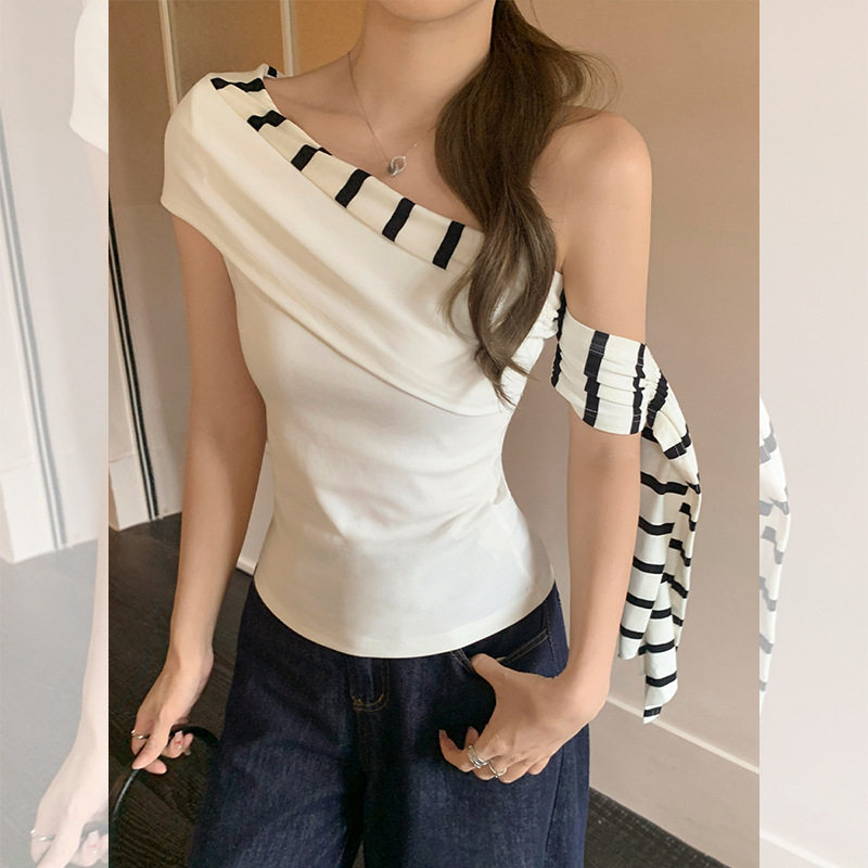 women sexy off shoulder t-shirt female crop top韩系复古黑白