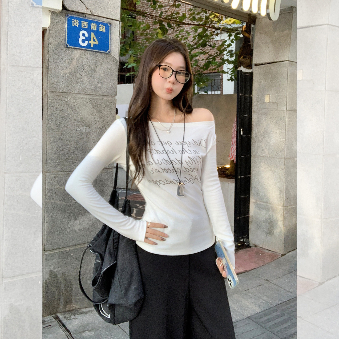 women sexy off shoulder t-shirt female crop top白色一字领