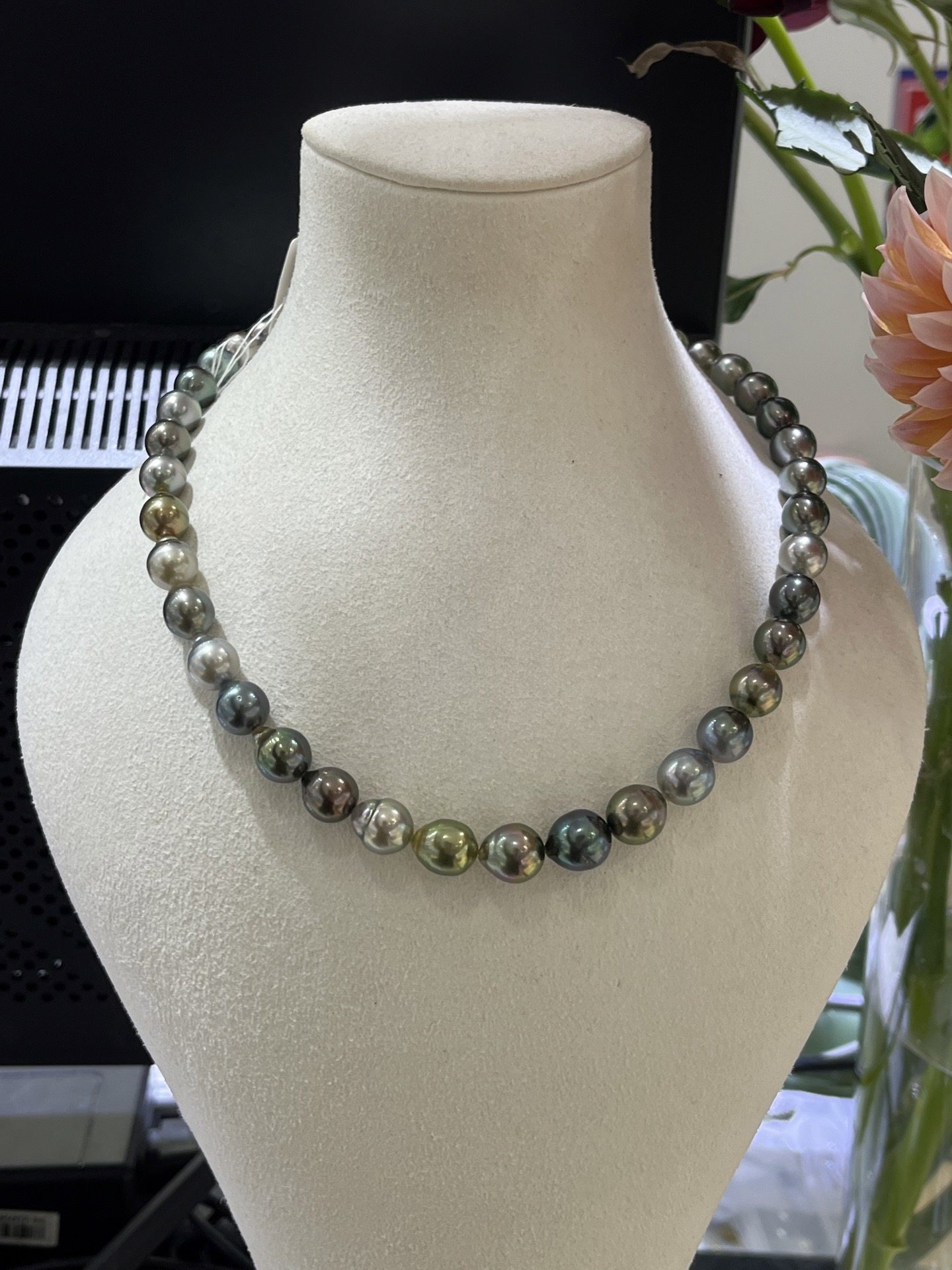 大溪地混彩珍珠项链8.53-10.86mm