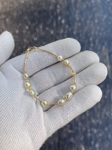 浅金色5～8mm南洋金珠keshi满天星手链 18k镶嵌 自然光拍摄