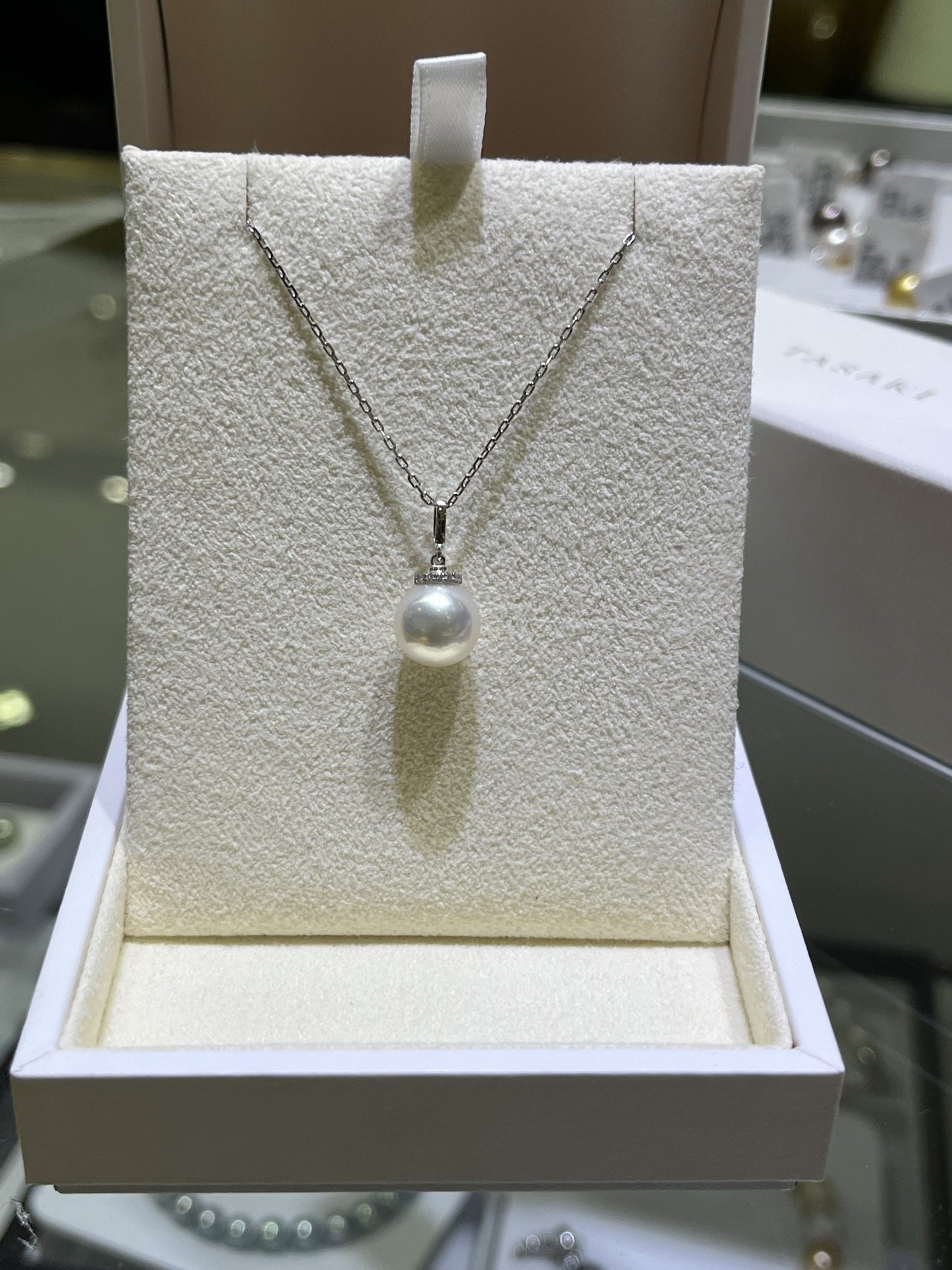 9.29mm海水akoya吊坠 18k天然钻石镶嵌,珠宝/钻石/翡翠,颈饰,淘宝优惠券,粉丝福利购,淘宝优惠卷