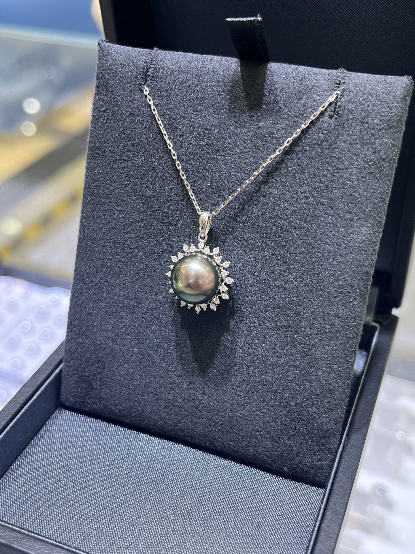 无暇！！ 10.73mm大溪地孔雀绿太阳花吊坠 18k天然钻石镶嵌,珠宝/钻石/翡翠,颈饰,淘宝优惠券,粉丝福利购,淘宝优惠卷