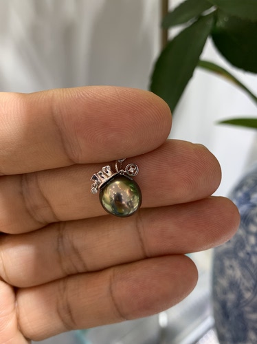 新品 无暇10.3mm绝色孔雀绿吊坠 18k天然钻石镶嵌