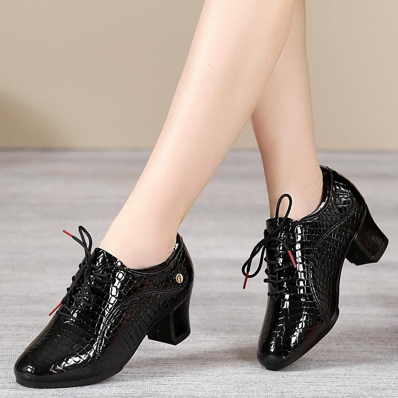 新款女士中高跟女教师鞋广场跳舞鞋水兵舞吉特巴舞交谊舞鞋平时穿