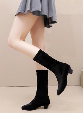 新款舞蹈靴软底女式室外蒙古舞蹈靴子冬季舞蹈保暖靴黑色舞靴室外