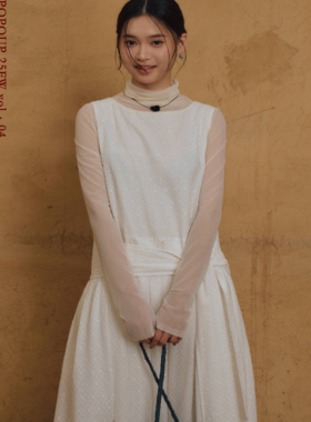 popoup25FW“快乐星期五”法式休闲白色提花系带连衣裙