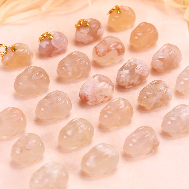 金泉华樱花色飘花玛瑙兔子配饰 DIY 手工串珠手链材料配饰品