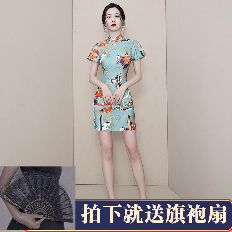 改良旗袍年轻款少女中国风复古短款2020年新款蚀骨低领性感连衣裙