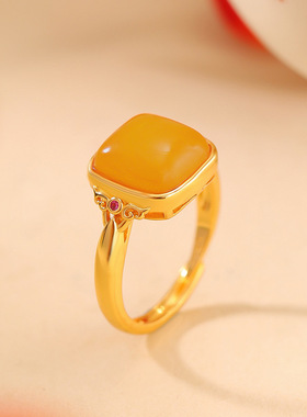 悦宝珠宝S925纯银镀金蜜蜡复古简约气质方形戒指时尚百搭开口指环