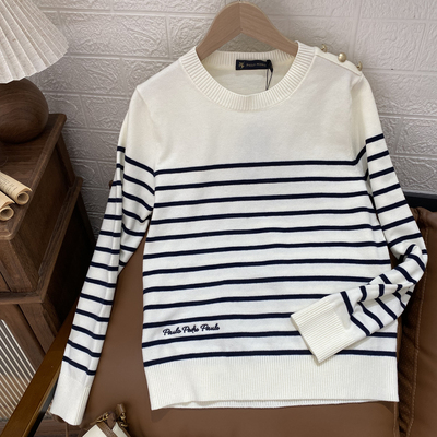 女士圆领条纹针织衫显瘦百搭